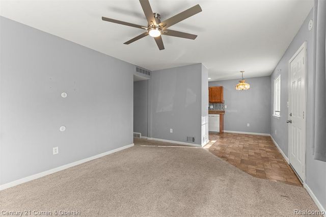 9449 Sylvia, Taylor, MI 48180