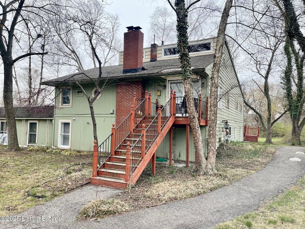 434 Randolph Ave 202, Clarksville, IN 47129