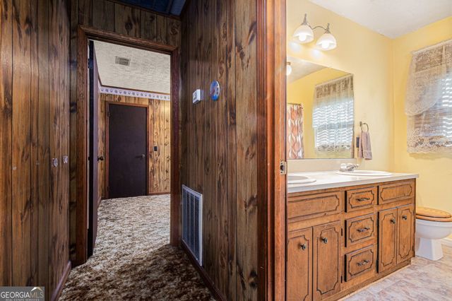 6741 Fairmount Highway SE, Calhoun, GA 30701