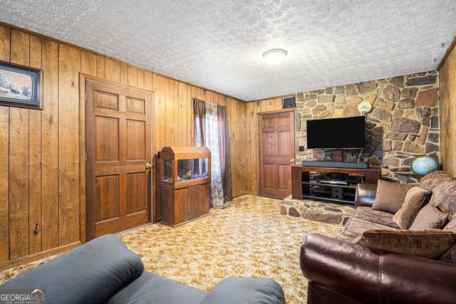 6741 Fairmount Highway SE, Calhoun, GA 30701