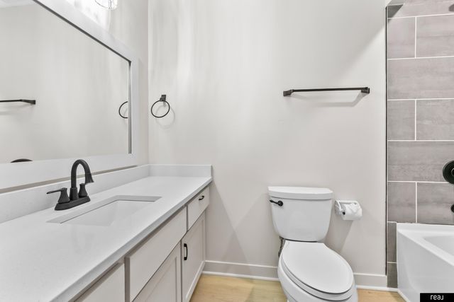 217 S 155th Avenue, Omaha, NE 68154