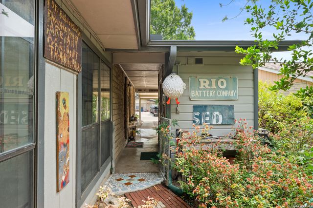415 KATE SCHENCK AVE, San Antonio, TX 78223