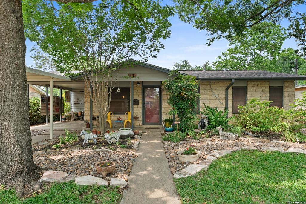 415 KATE SCHENCK AVE, San Antonio, TX 78223