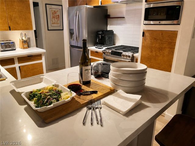 2105 Bonnie Brae Avenue, Las Vegas, NV 89102