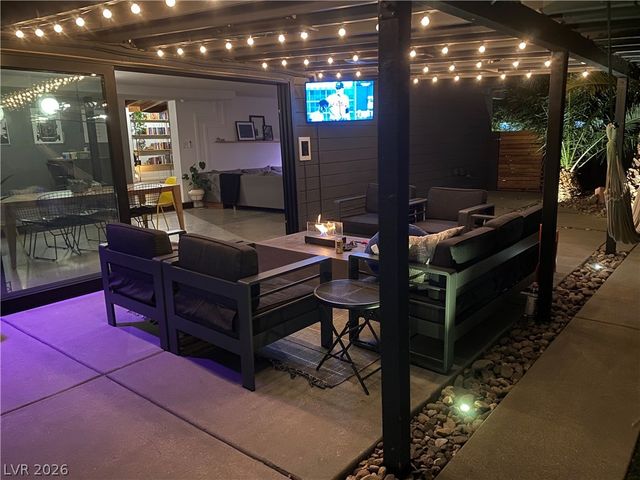 2105 Bonnie Brae Avenue, Las Vegas, NV 89102