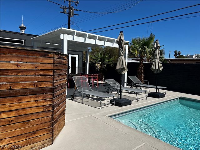 2105 Bonnie Brae Avenue, Las Vegas, NV 89102