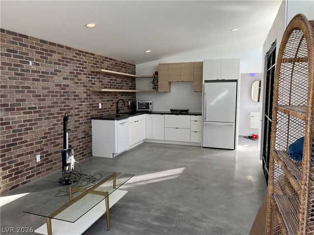 2105 Bonnie Brae Avenue, Las Vegas, NV 89102