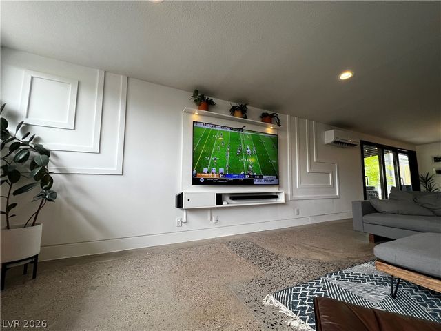 2105 Bonnie Brae Avenue, Las Vegas, NV 89102