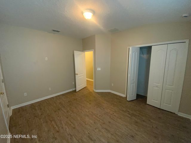 286 ISLESBROOK Parkway, St. Johns, FL 32259