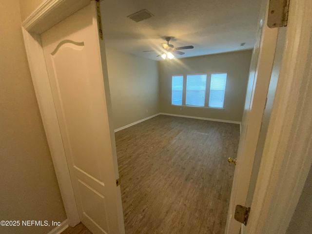 286 ISLESBROOK Parkway, St. Johns, FL 32259