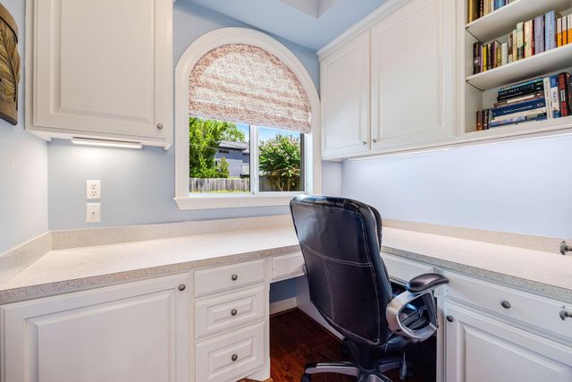 1226 Mickey Way, Spring Valley Village, TX 77055