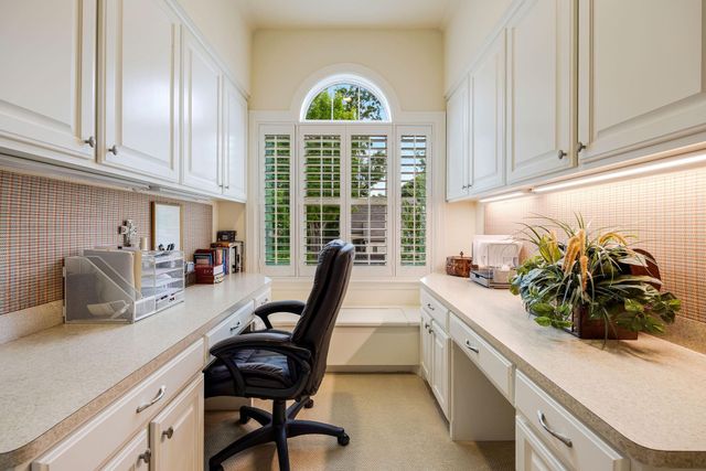 1226 Mickey Way, Spring Valley Village, TX 77055