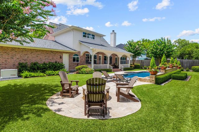 1226 Mickey Way, Spring Valley Village, TX 77055