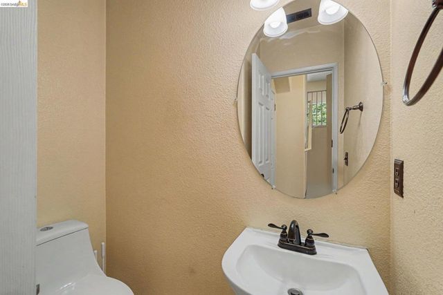 5200 Fairside Way, Antioch, CA 94531