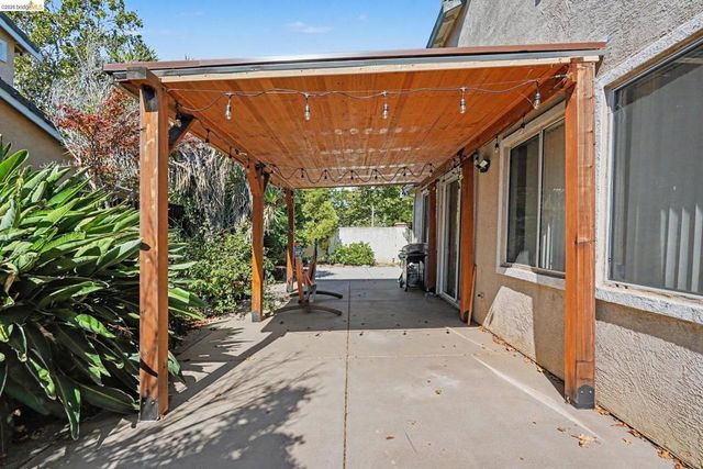 5200 Fairside Way, Antioch, CA 94531