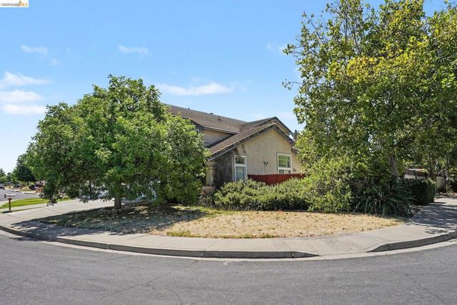 5200 Fairside Way, Antioch, CA 94531