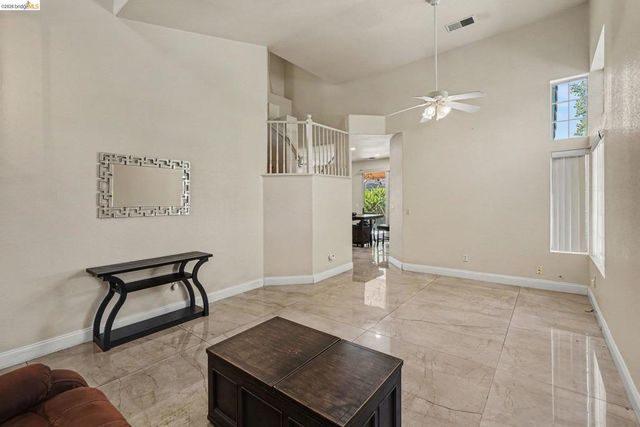 5200 Fairside Way, Antioch, CA 94531