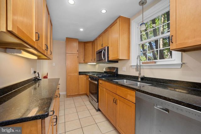 209 BRYN MAWR, Bala Cynwyd, PA 19004