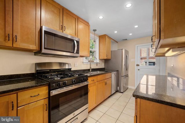 209 BRYN MAWR, Bala Cynwyd, PA 19004
