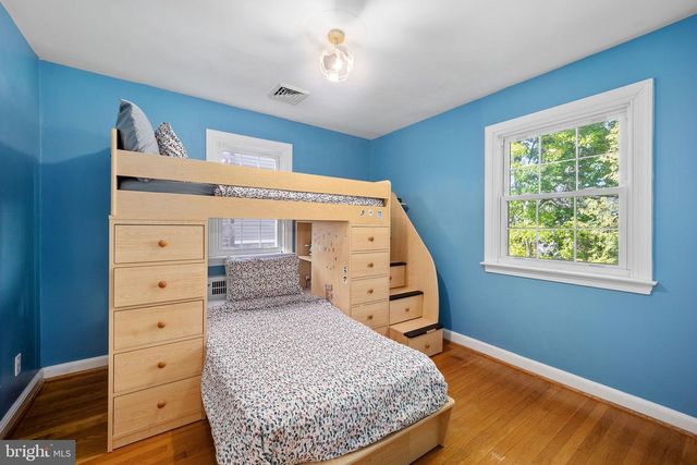 209 BRYN MAWR, Bala Cynwyd, PA 19004