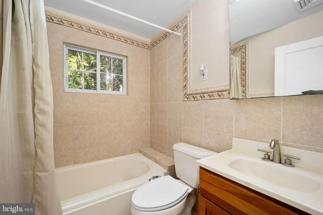 209 BRYN MAWR, Bala Cynwyd, PA 19004