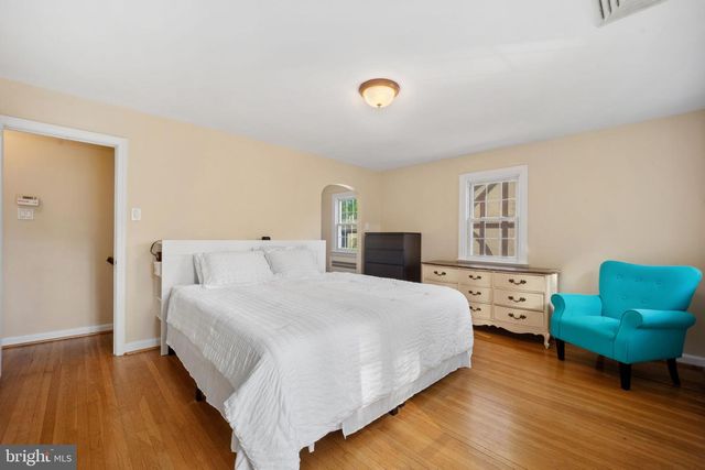 209 BRYN MAWR, Bala Cynwyd, PA 19004