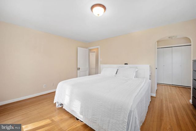 209 BRYN MAWR, Bala Cynwyd, PA 19004