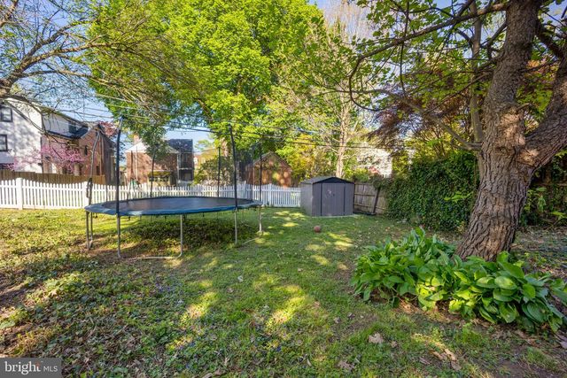 209 BRYN MAWR, Bala Cynwyd, PA 19004