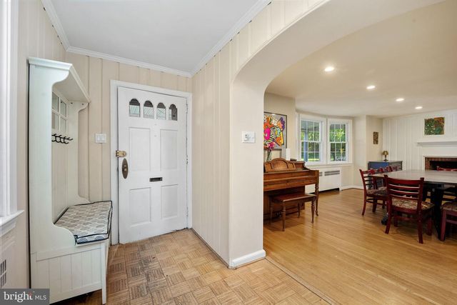 209 BRYN MAWR, Bala Cynwyd, PA 19004