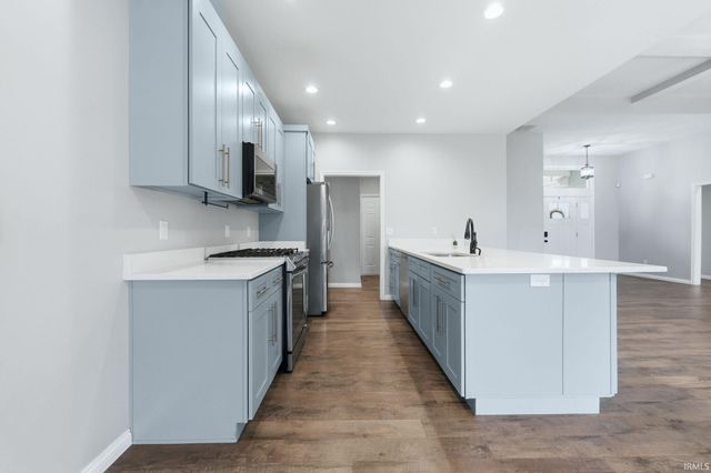 2317 Hamlet Court, Fort Wayne, IN 46818