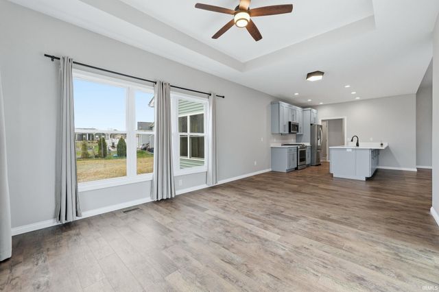 2317 Hamlet Court, Fort Wayne, IN 46818