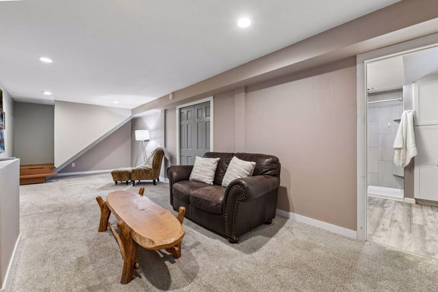 5001 Rosedale Road, Mound, MN 55364