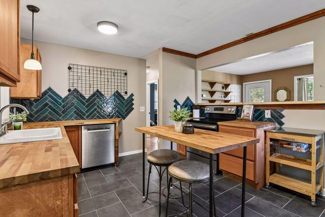 5001 Rosedale Road, Mound, MN 55364