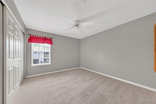 10 Berview Circle D, St Louis, MO 63129