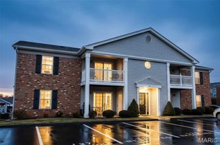 10 Berview Circle D, St Louis, MO 63129