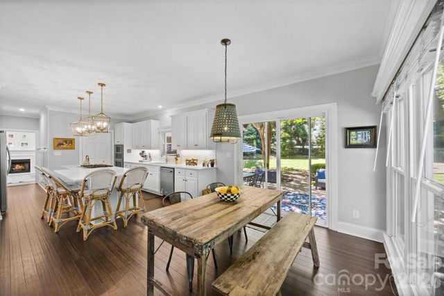 1027 Dan Maples Drive, Cramerton, NC 28032
