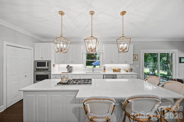 1027 Dan Maples Drive, Cramerton, NC 28032