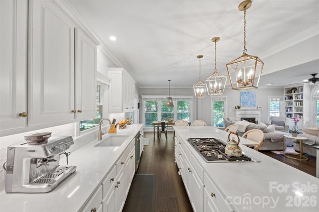 1027 Dan Maples Drive, Cramerton, NC 28032