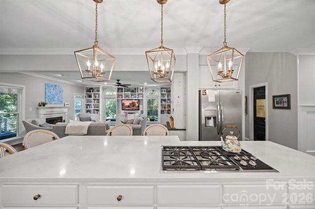 1027 Dan Maples Drive, Cramerton, NC 28032