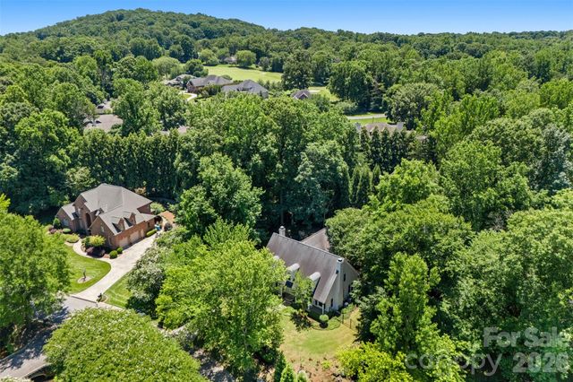 1027 Dan Maples Drive, Cramerton, NC 28032