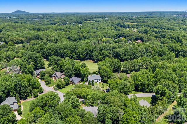 1027 Dan Maples Drive, Cramerton, NC 28032