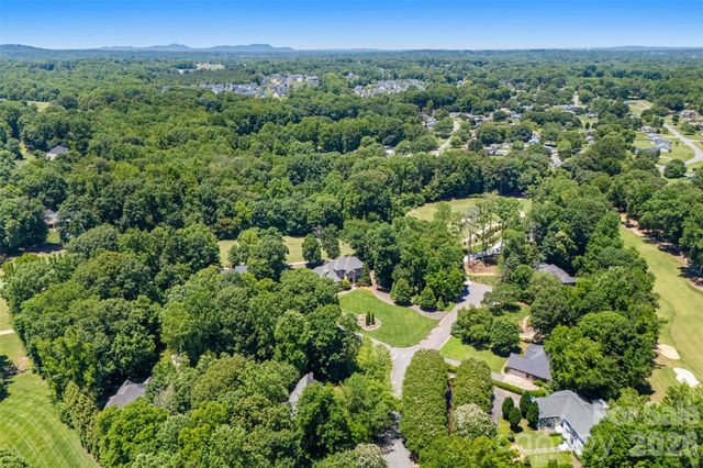 1027 Dan Maples Drive, Cramerton, NC 28032