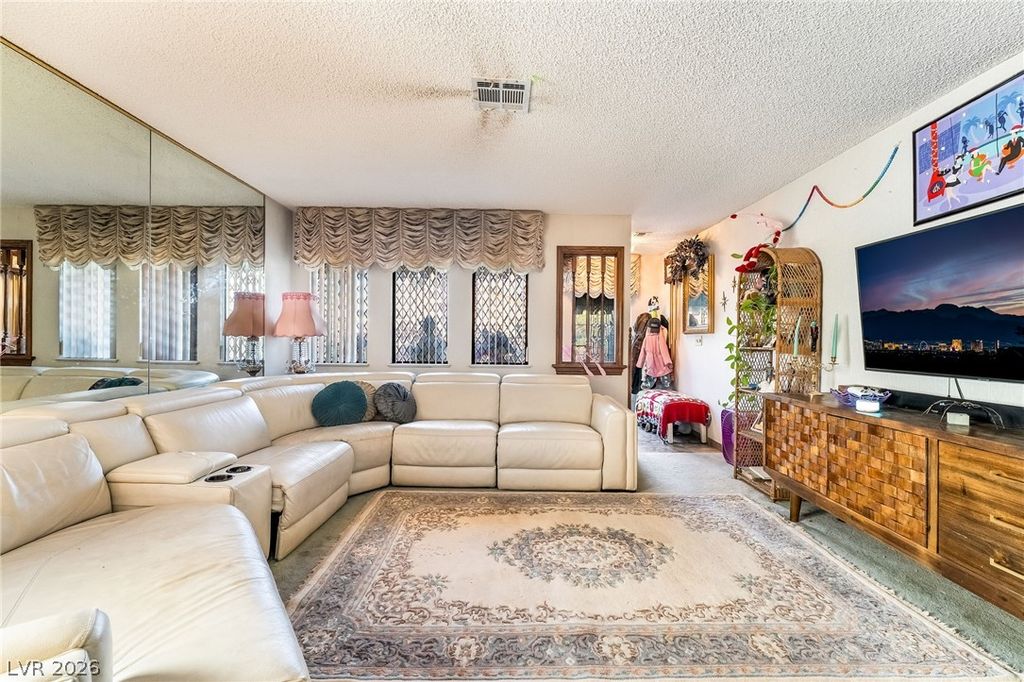 3947 Tudur Lane, Las Vegas, NV 89119 — photo 3