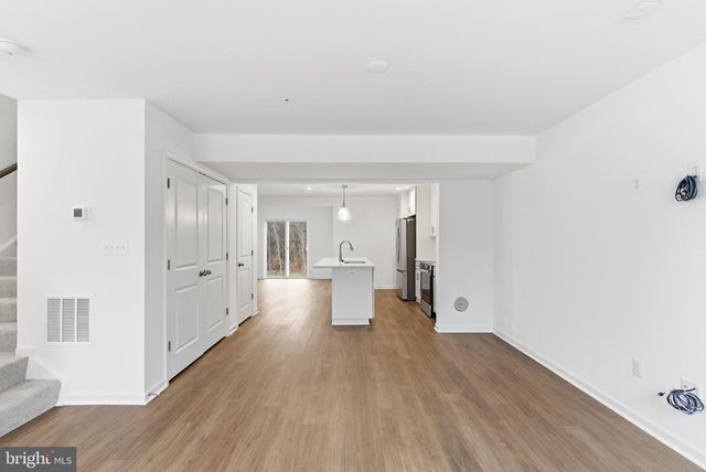 107 COURTHOUSE DR, Martinsburg, WV 25404