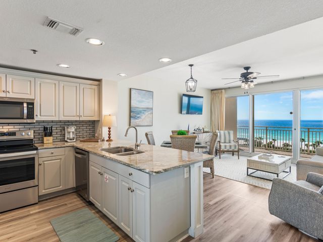 1751 Scenic Highway 98 716, Destin, FL 32541