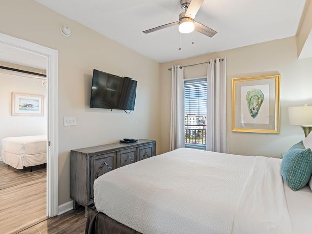 1751 Scenic Highway 98 716, Destin, FL 32541