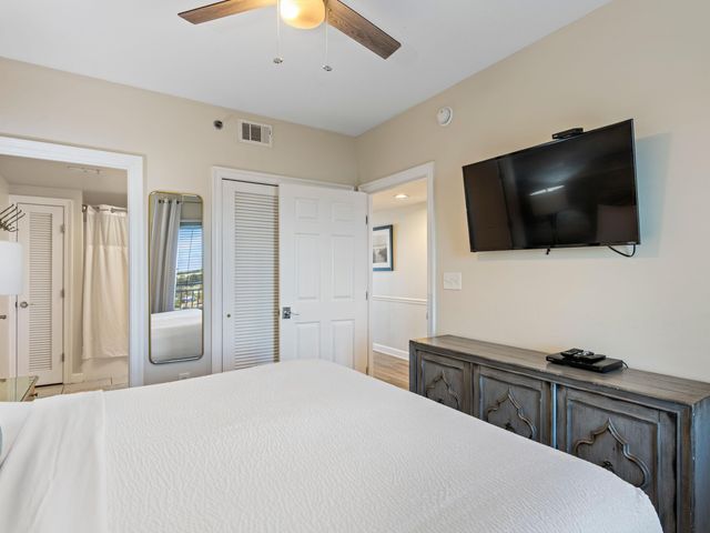 1751 Scenic Highway 98 716, Destin, FL 32541