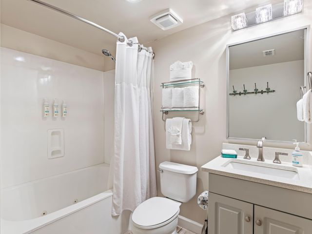 1751 Scenic Highway 98 716, Destin, FL 32541