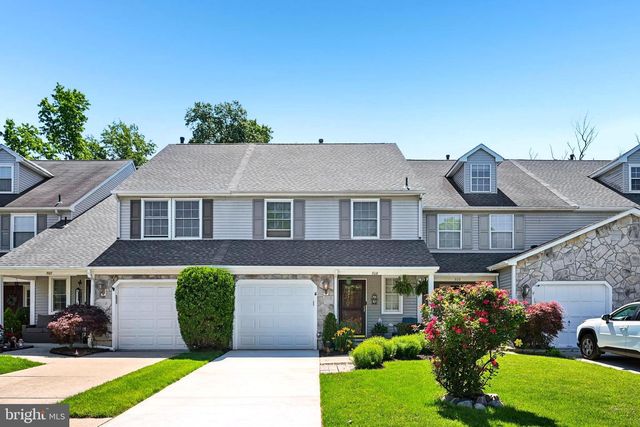 308 HAZELWOOD LN, Marlton, NJ 08053