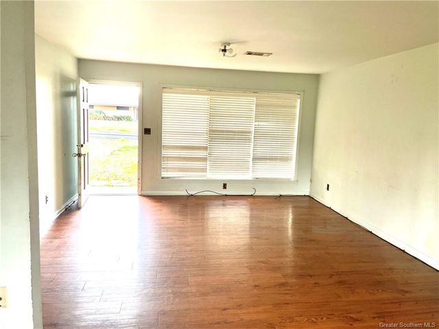 311 W Lee Street, Sulphur, LA 70663